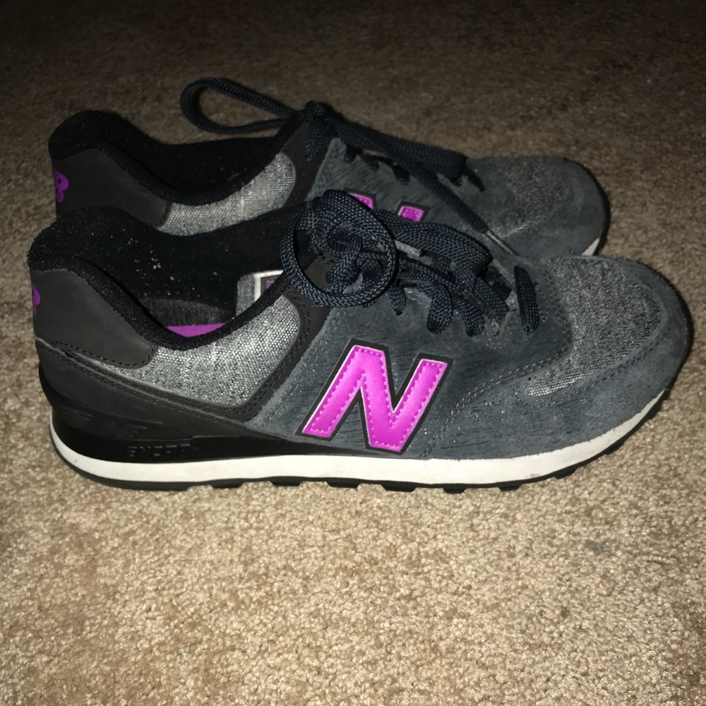 Women’s New Balance Sneakers
